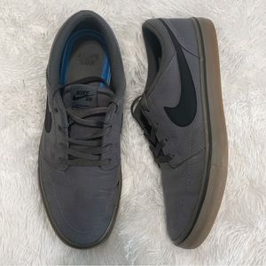 *SOLD* NIKE SB Portmore